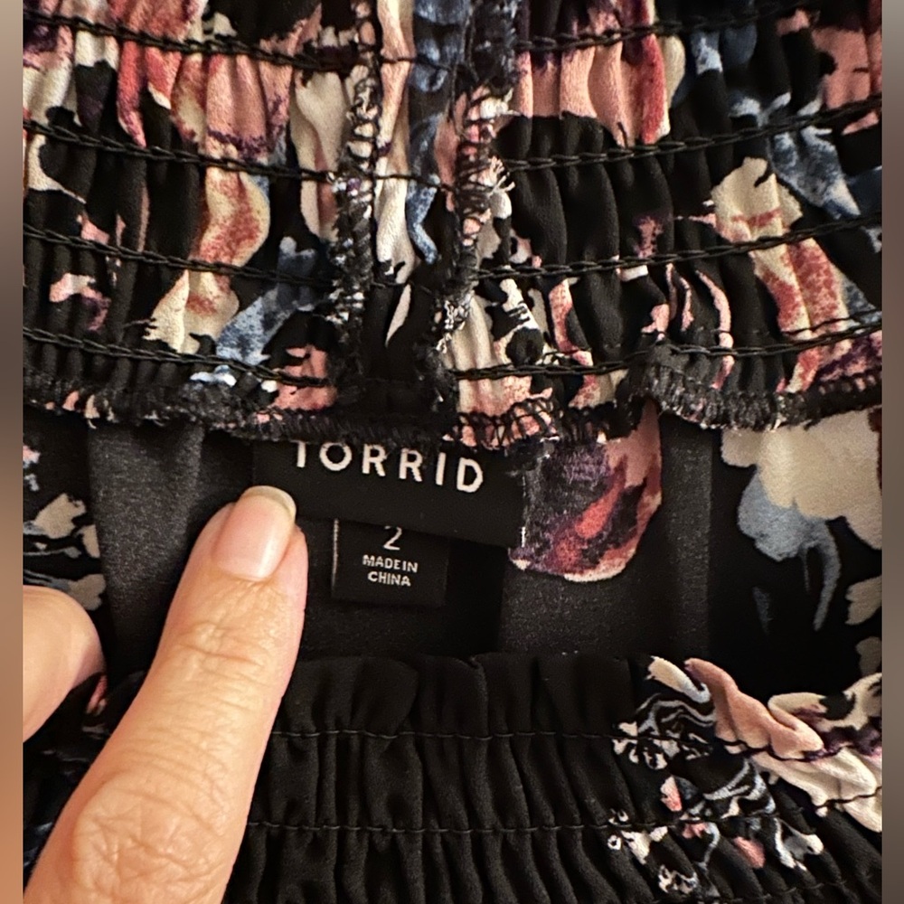 Torrid Flowy Tank - Picture 4 of 4
